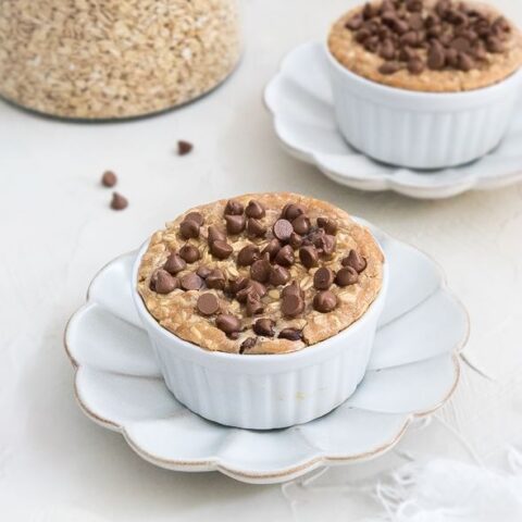 Peanut Butter Chocolate Chip Baked Oats