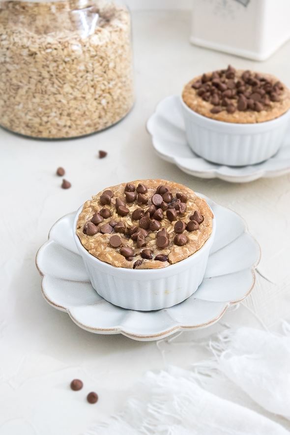 Peanut Butter Chocolate Chip Baked Oats