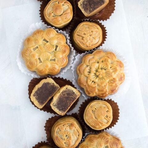 Red Bean Mooncakes